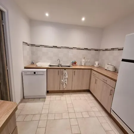Agreable Maisonnette Entre Ocean Et Vignes